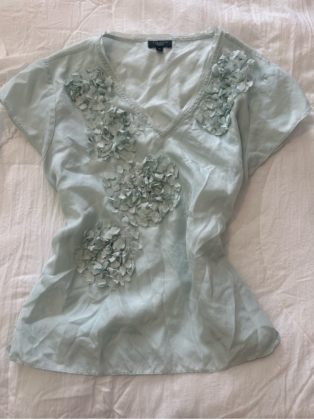 Dainty vintage talbots blouse